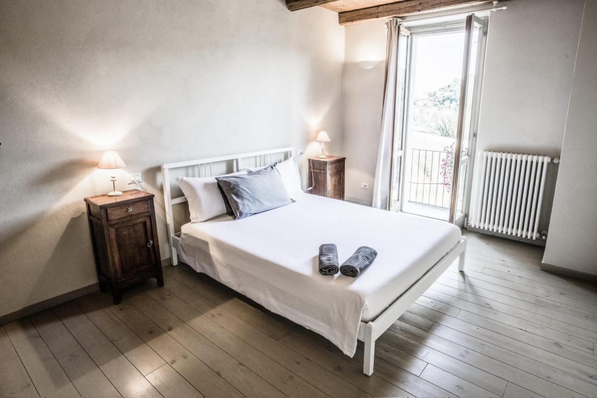 La Casa Di Roby-1 Appartamento La Morra Con Piscina Extérieur photo