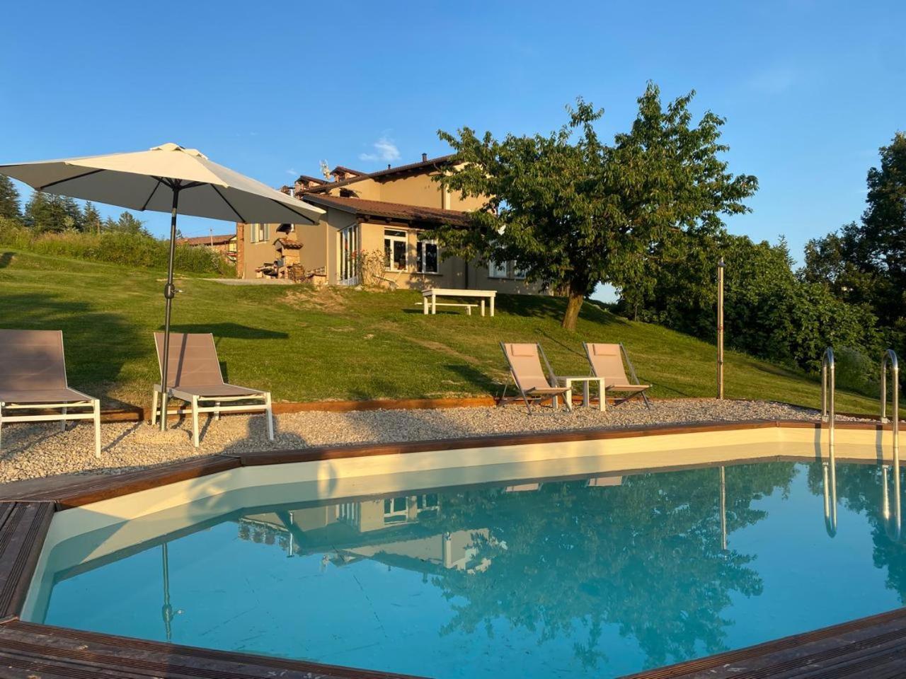 La Casa Di Roby-1 Appartamento La Morra Con Piscina Extérieur photo