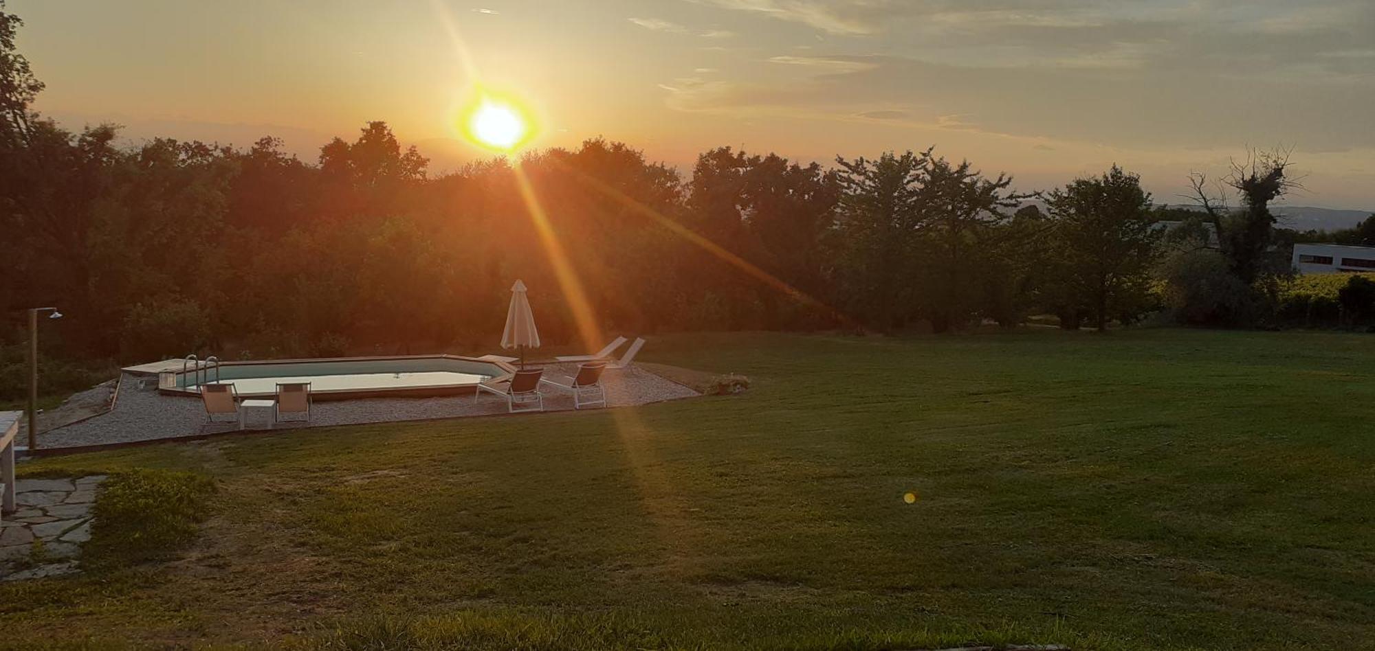 La Casa Di Roby-1 Appartamento La Morra Con Piscina Extérieur photo